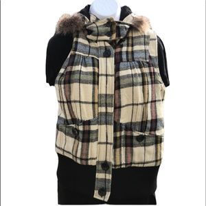 Women’s Plaid Print, Faux Fur Hooded Vest